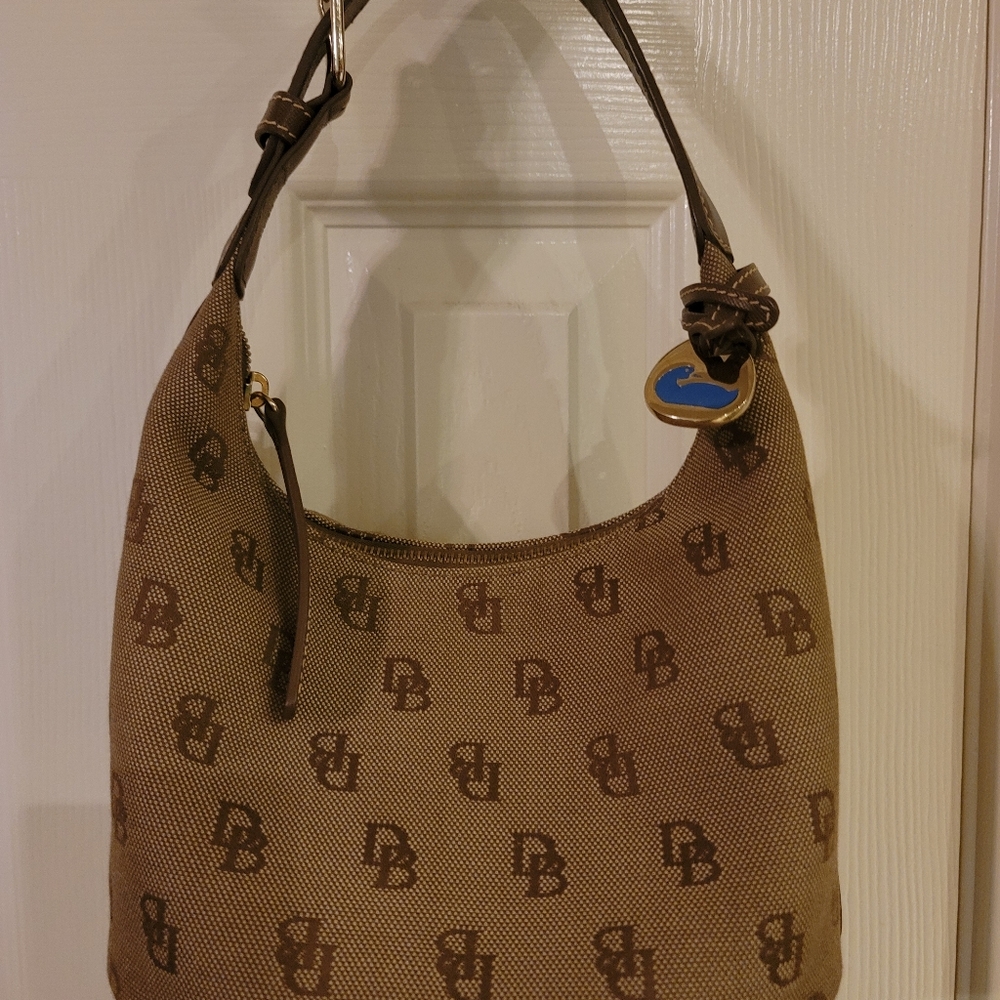 Dooney and Bourke small purse